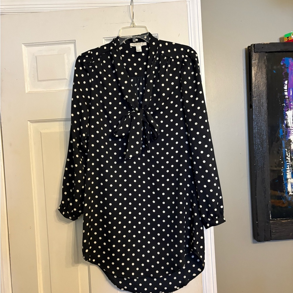 Forever 21 Black and White Polka Dot Long Sleeve Dress